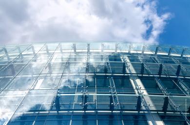 Guardian introduces its New High Reflective Glass for Commercial Applications SunGuard® High Durable Diamond 66